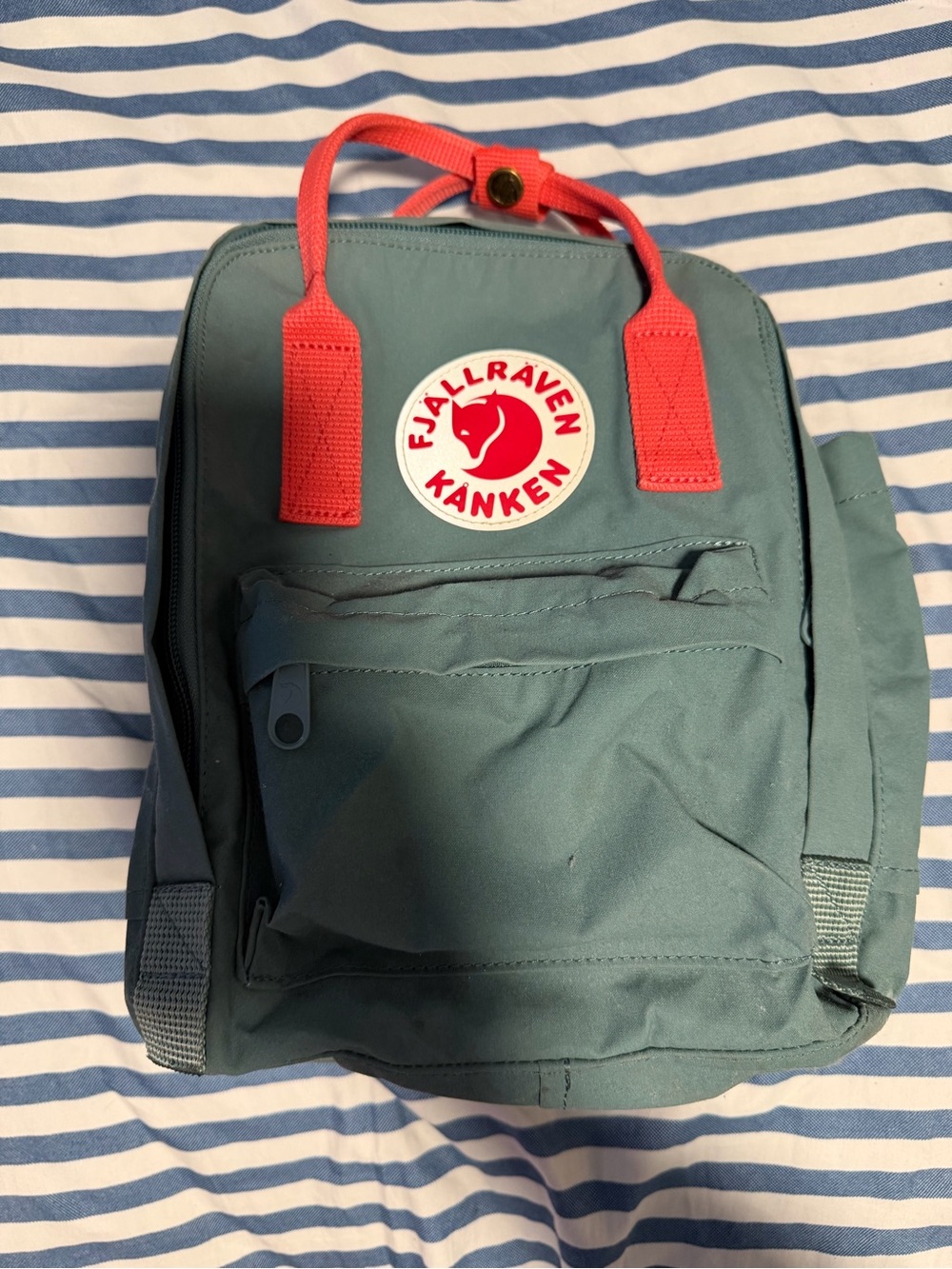 Fjallraven Kånken Mini Backpack - Teal Body with Coral Handles